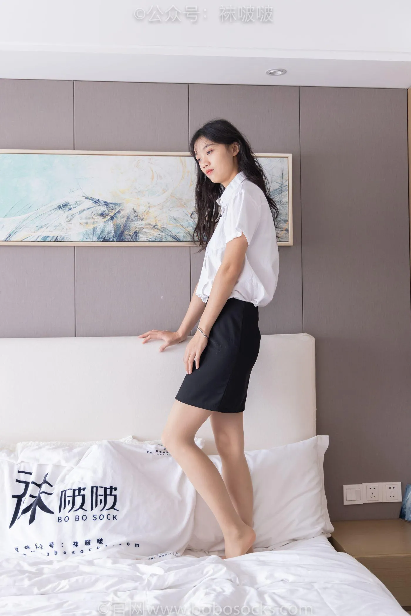 [BoBoSocks袜啵啵]NO.071 涵涵-OL制服、高跟鞋、肉丝 [145P]插图5